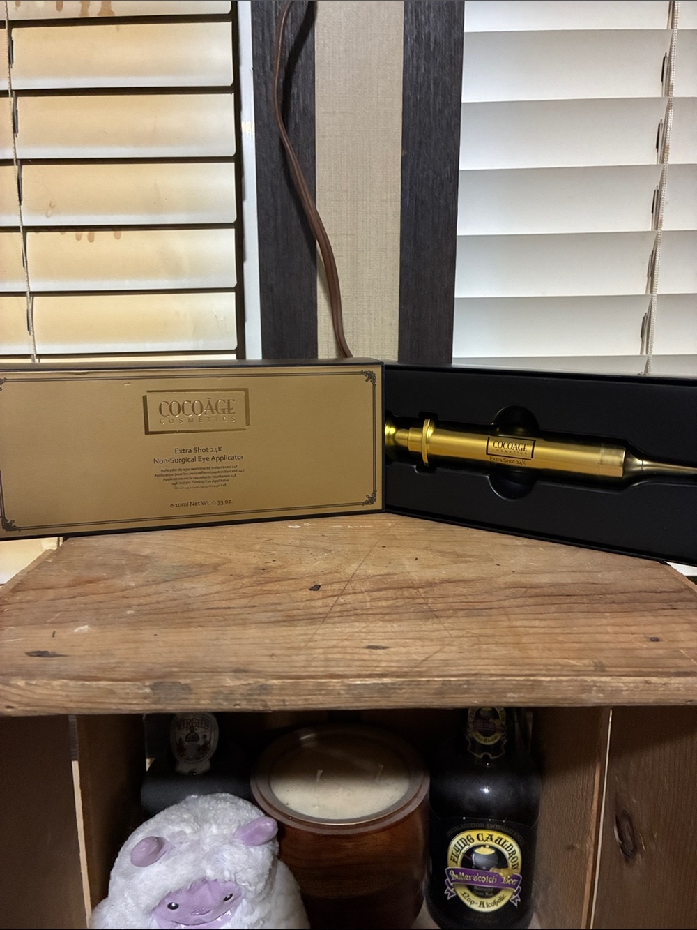 Gold Non-Surgical Eye Lift Applicator - Gold